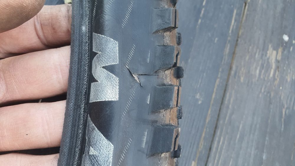 Велосипедные шины Maxxis