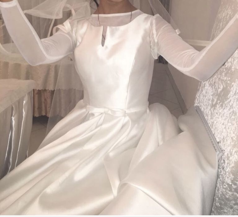 Свадебное платье