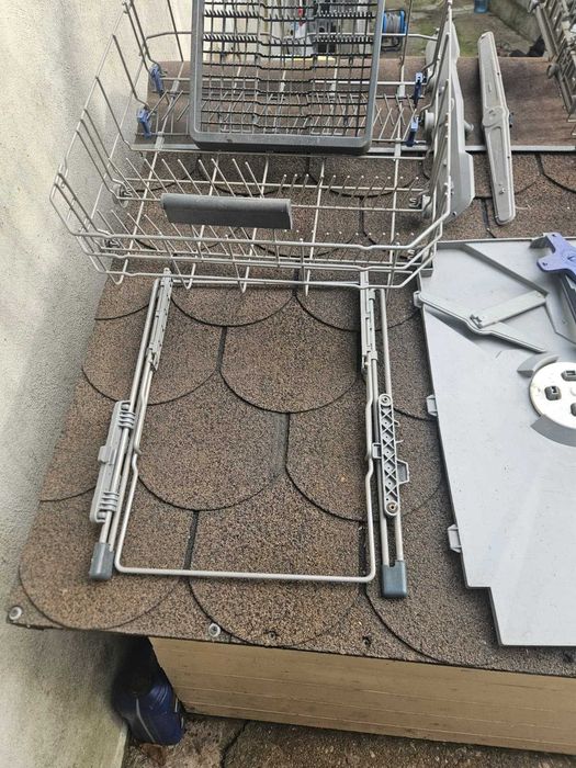 Masina spalat vase Beko DFN28321W (piese)