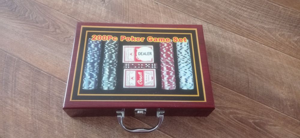 Набор для покера. Новый.