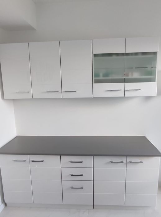 Vând apartament malu rosu aleea scolii ...
