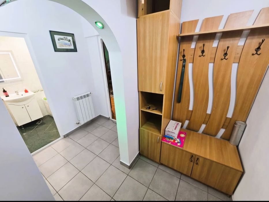 Vând Apartament 2 camere 50 mp2 parter