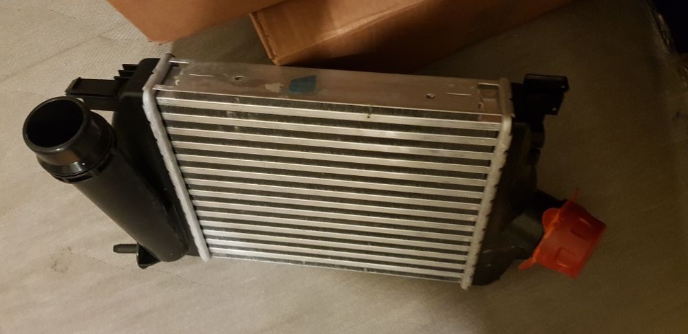 Radiator intercooler 0.9 Dacia Logan 2, MCV, Sandero 2013_2015_2017_20