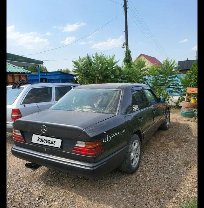 Продам Мерседес 124 срочно