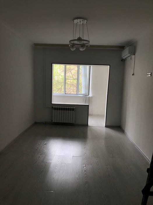 3 xona 3/3/5 Qo'yliq-5 massivda sotiladi