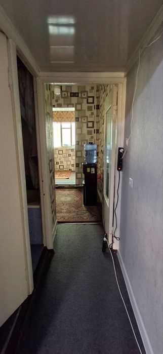 Продается 5 ком. квартира Ибн Сина 2/14