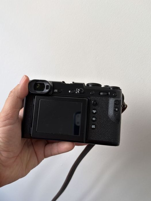 Продам Fujifilm GFX 50R