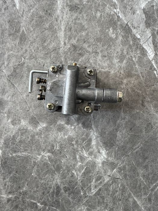 Карбюратор бензопила Урал