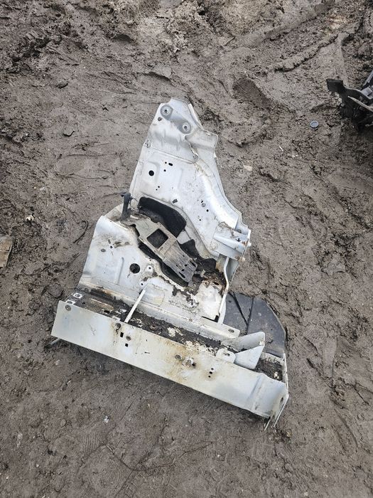 Lonjeron st dr contra aripa ford transit 2018