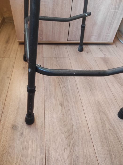 Проходилка за възрастни хора