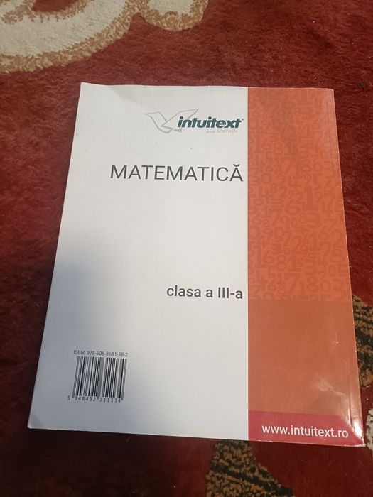 Vand 2 seturi de manuale clasa a III a