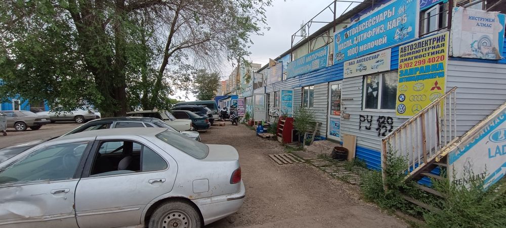 Сдам торговое  помещение на рынке