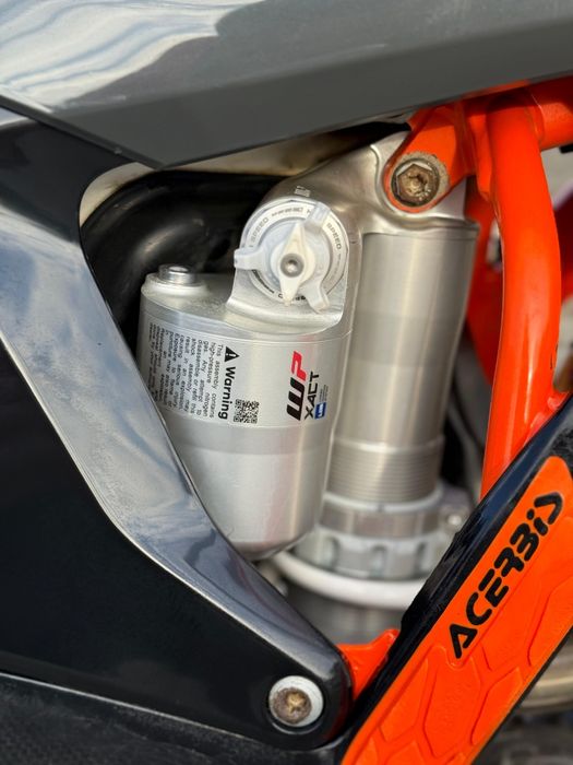 Vând KTM 125(150) SX 2 timpi Power valve/TUNING/105h!