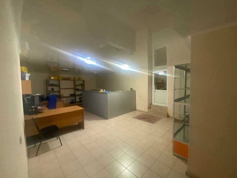 Сдам в аренду подвальное помещение