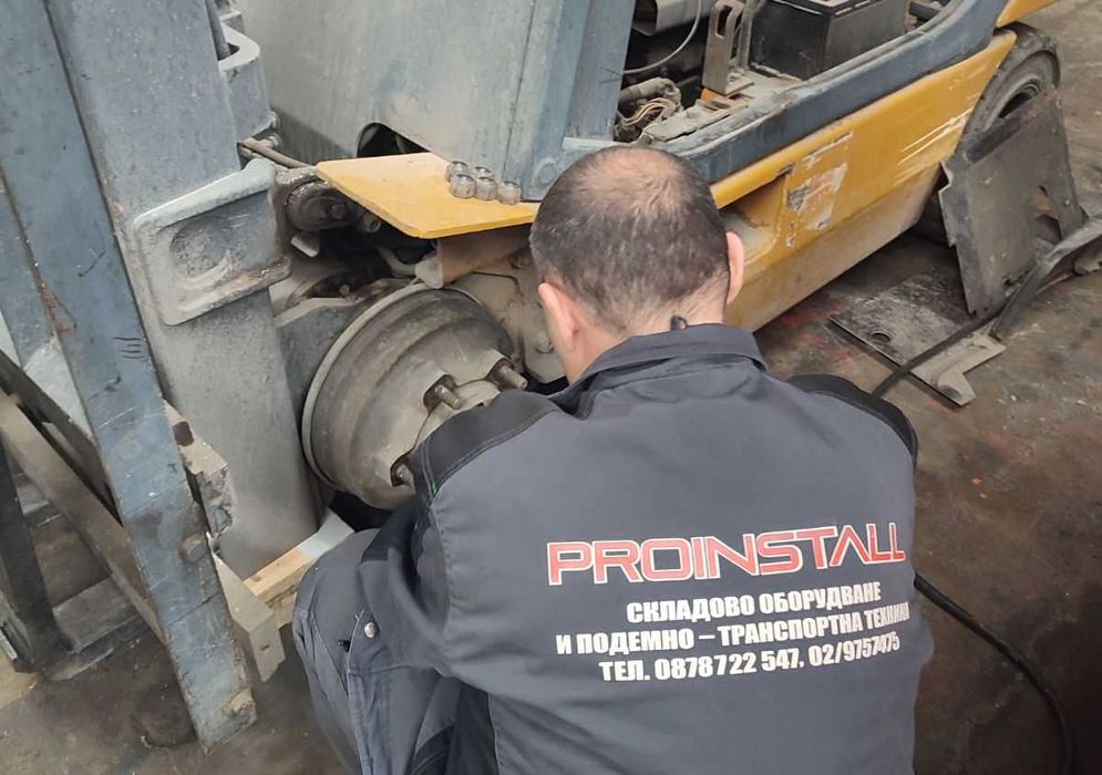 Ремонт / Сервиз на мотокари и друга подемно-транспортна техника