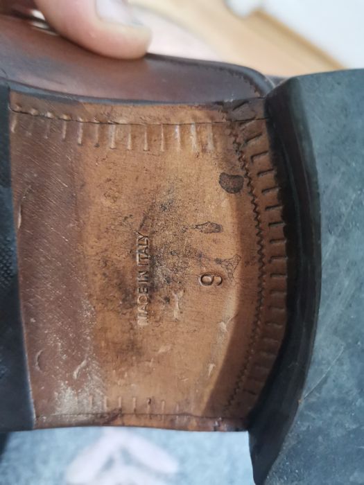 2 perechi de Pantofi originali Hugo Boss