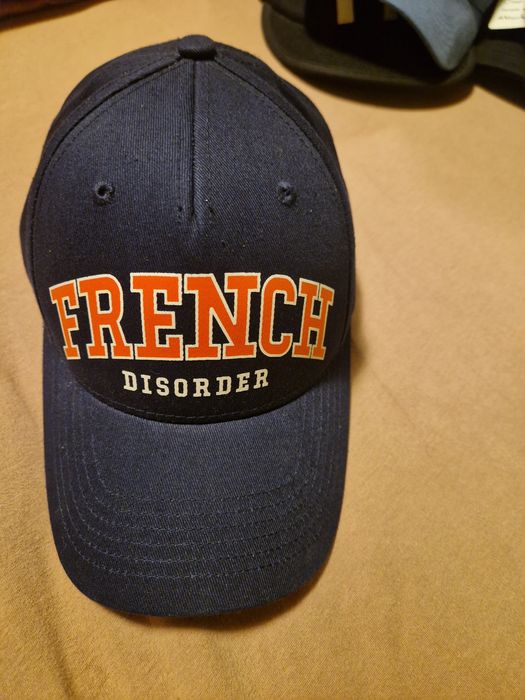 Vând șapcă bărbați