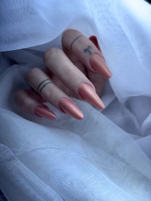 Locuri libere la unghiuțe