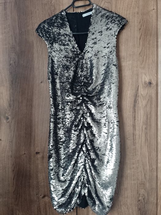 Rochie cu paiete argintii