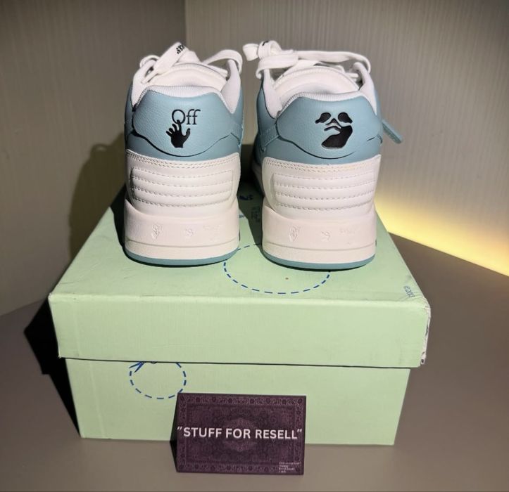 Adidasi off white out off office