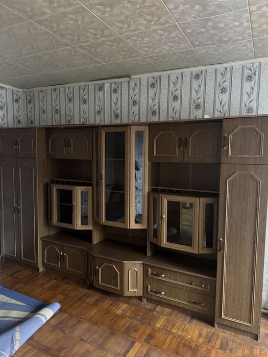 Стенка срочно мебель