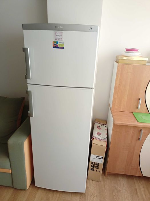 Închiriez apt 2 camere