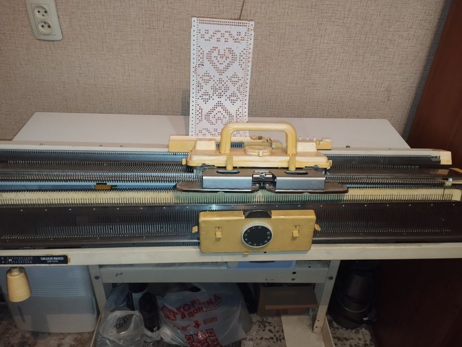 Вязальная машина