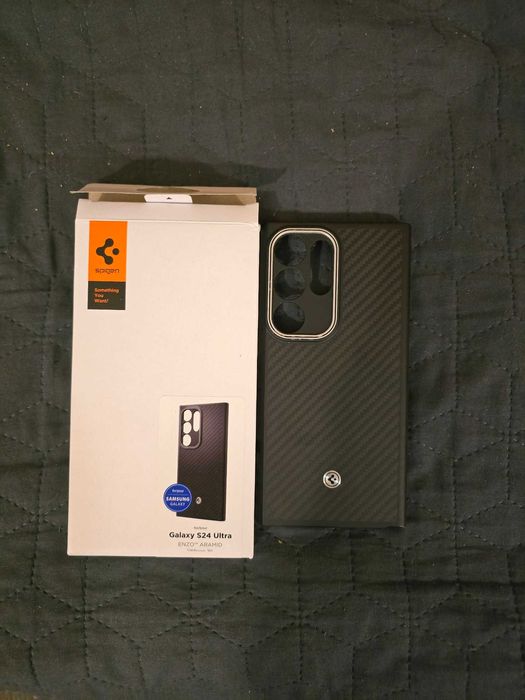 Husa Spigen Enzo Aramid pentru Samsung S24 Ultra