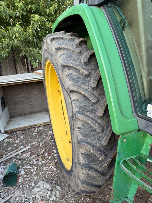 Vând set complet roți john deere