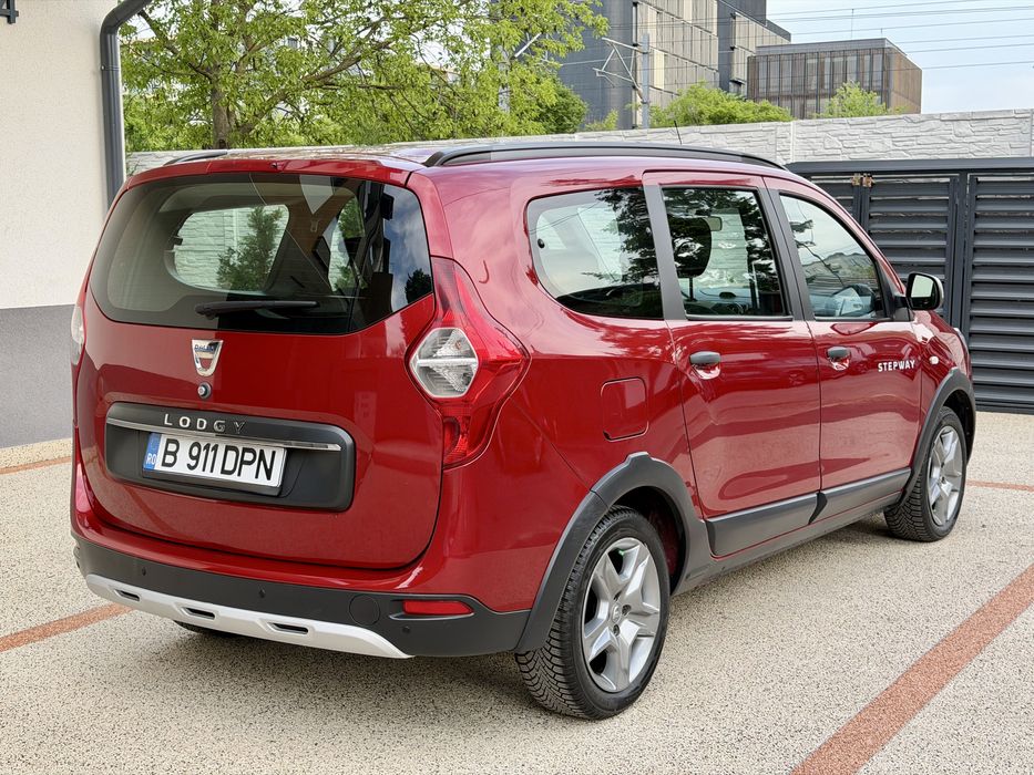 Dacia Lodgy Stepway 2020 1.5 DCi 7 Locuri