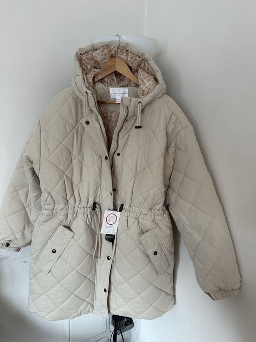 Продаётся тёплая куртка (парка)