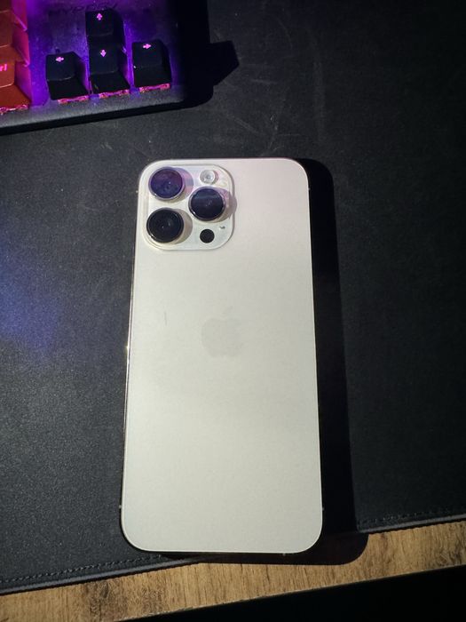 iPhone 14 про макс 256 гб акб 79%