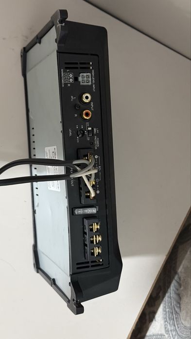Kenwood 718 Sony usilitil komplekt