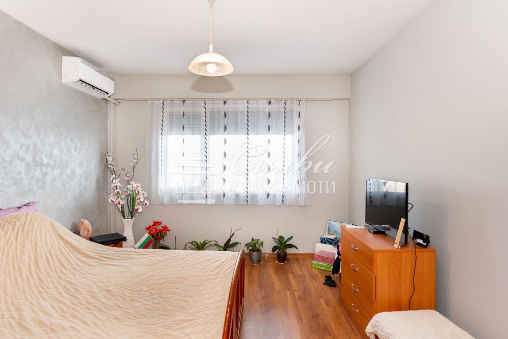 Двустаен апартамент - кв. Добруджански!