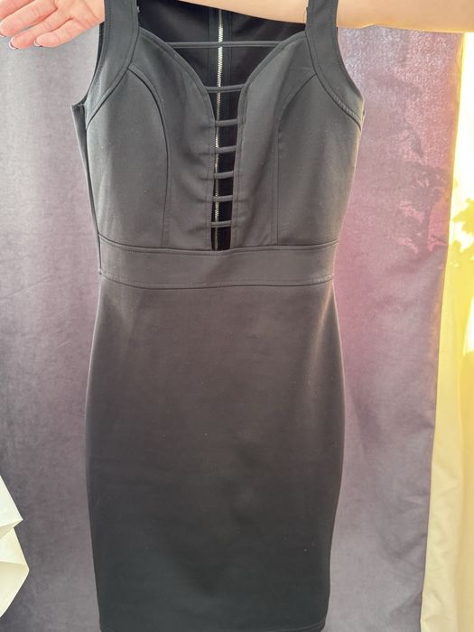 Черное короткое платье 42р