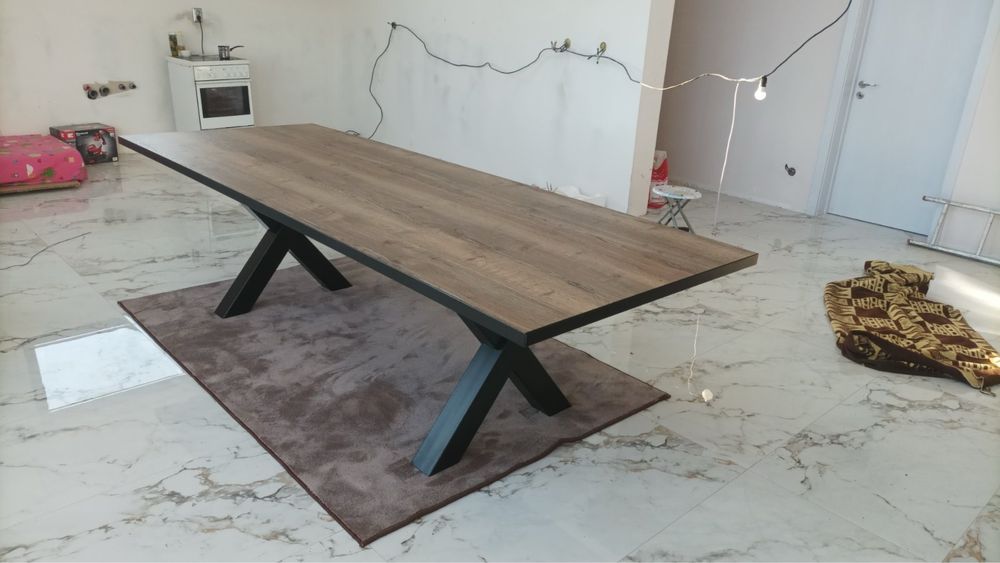 Трапезна масивна дървена маса- Дъб