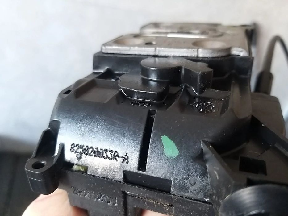 Broasca usa dreapta spate renault scenic 3 825020033r