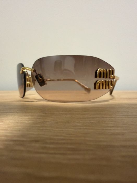 Дамски очила Miu Miu .