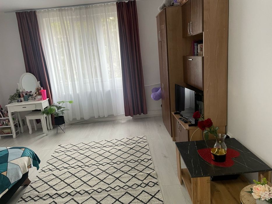 Inchiriez Garsoniera confort 1 sporit