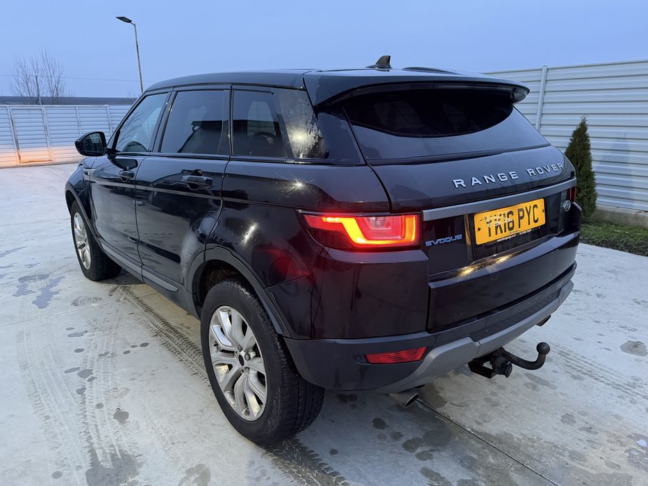 Dezmembrez Range Rover Evoque SE ED4 2016 motor 2.0