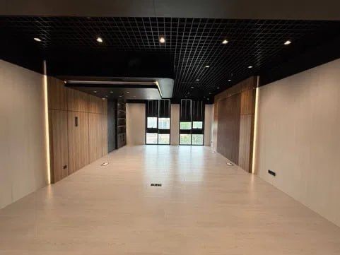 Аренда Офиси ,,Nest One”  С блок 42 м2 59 м2 61 м2 60м2 58 м2 88 м2