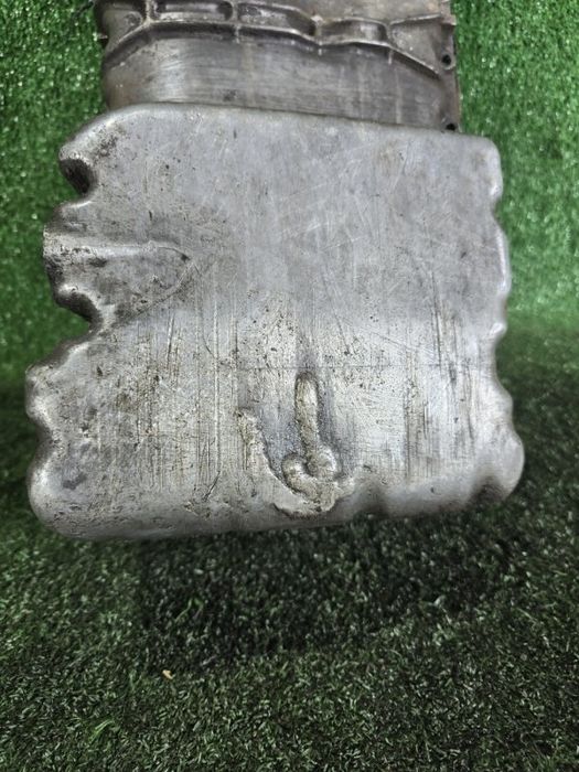 Поддон картер двигателя Мерседес Мерс 111 c180 c200 210 e200 202 e220