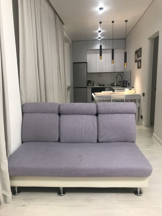 Продам два диванчика