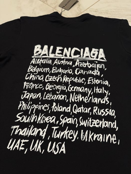 Tricou Balenciaga