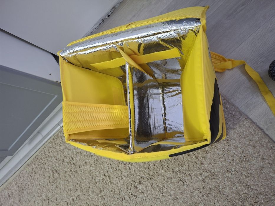 Термосумка Яндекс Еда, почти новая