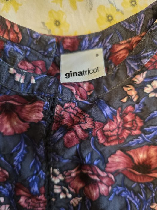 Дамска     рокля