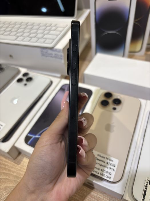 iphone 16 pro гарантия есть