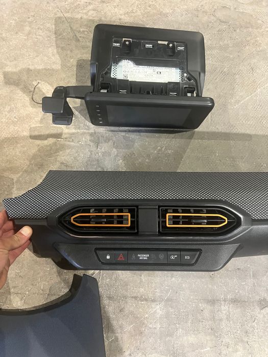 Dacia Sandero Stepway 2021 на части