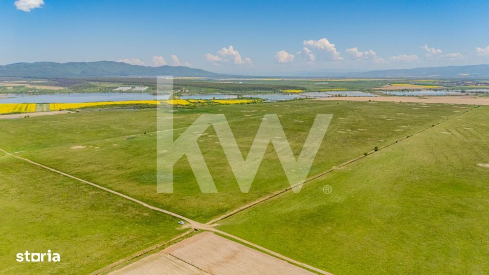 Teren extravilan 4.700 mp Codlea –Zona Lacurilor - ideal pentru