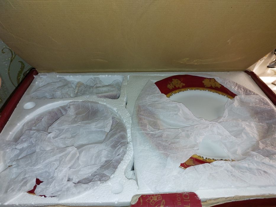 Чайный сервиз из декорированного чешского фарфора Epiag Мария Терезза